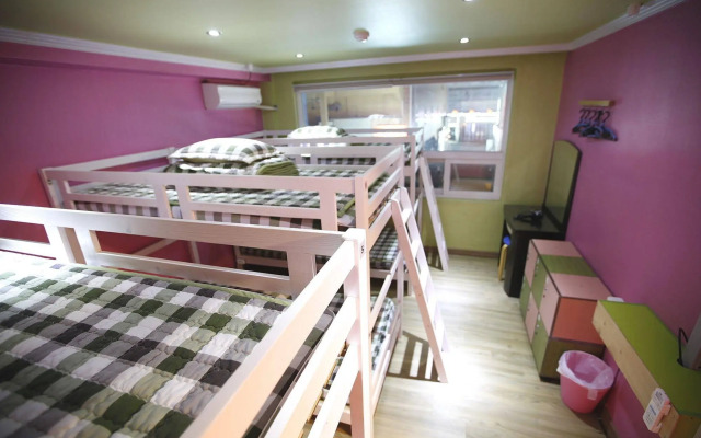 Bluefish Guesthouse - Hostel