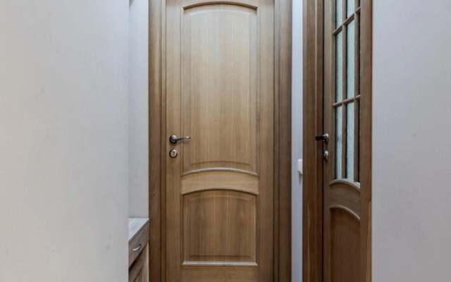 Apartment on Stavropihiiska Street 2