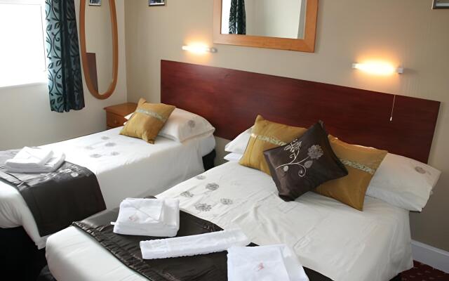 New Promenade hotel