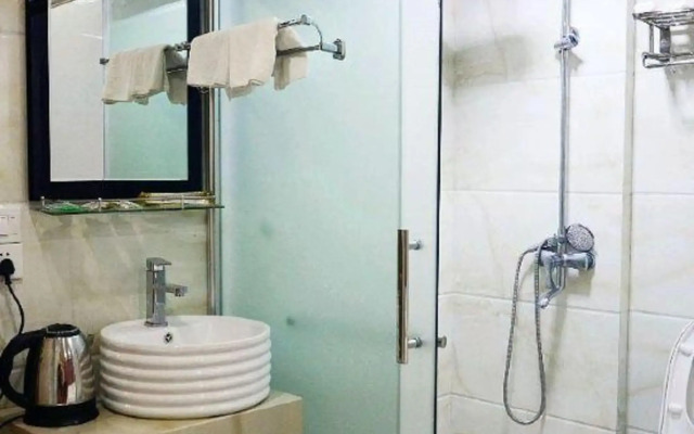 Jinyuan Business Hotel