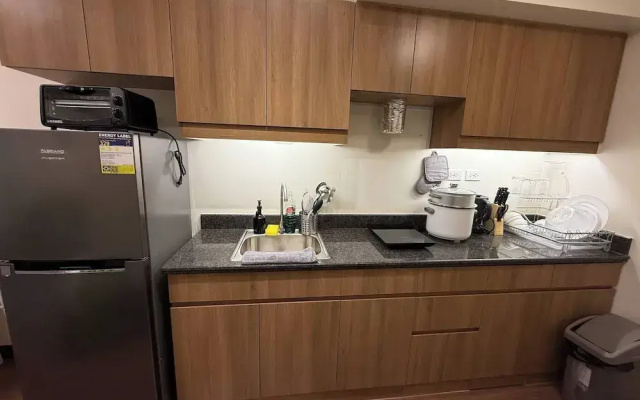 1BR Luxury Apartment The Camden Place