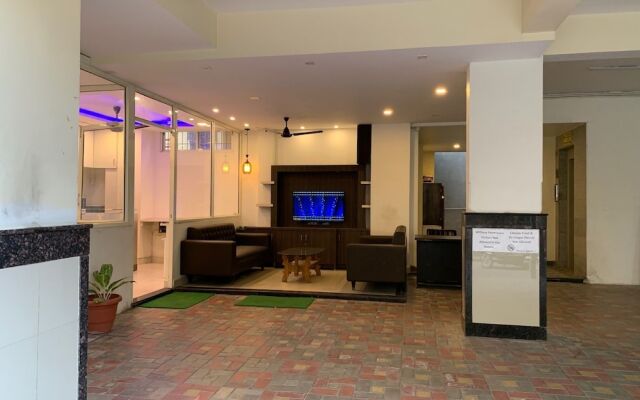 JK Rooms 126 Parashar Legacy - Station