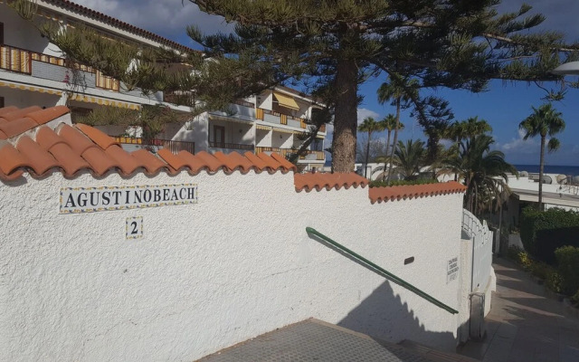 Apartment Agusbeach Sanagu023