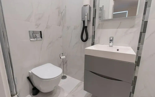 Luxury Apartments Near Harrods and the Science Museum
