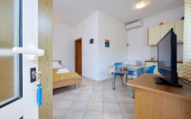 Mare - 30 m From Pebble Beach - SA1