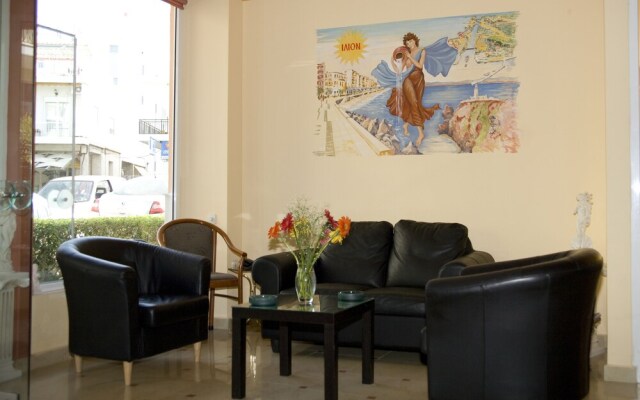 Ilion Hotel