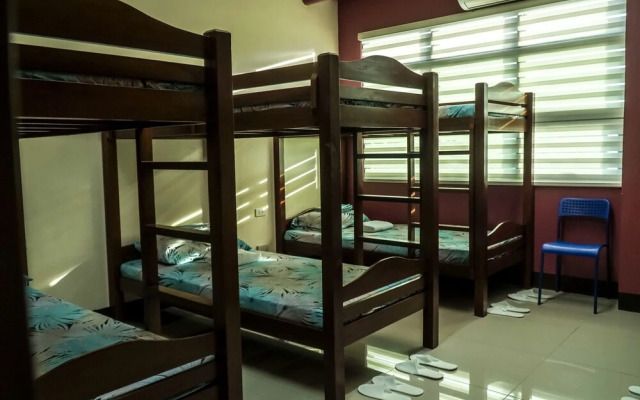 Capital O 887 M28 Hotel And Apartments