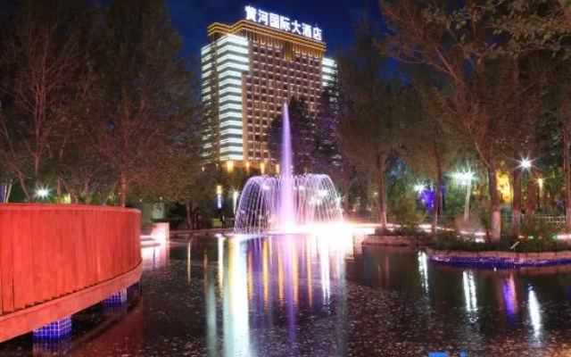 Huang He  International   Hotel