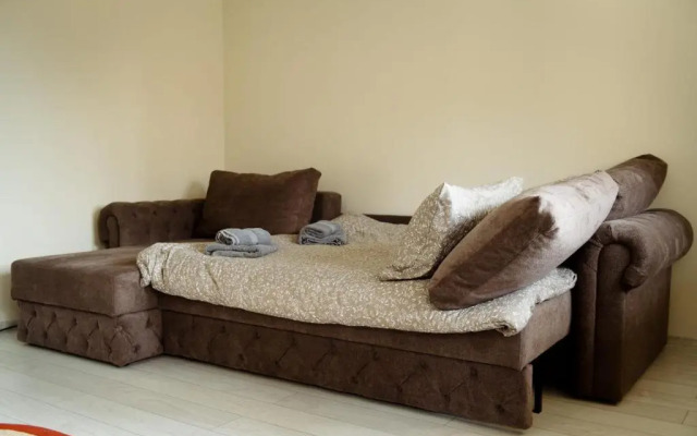 Cozy house with garden close to the city center and Airport Maximum four persons - фото 3