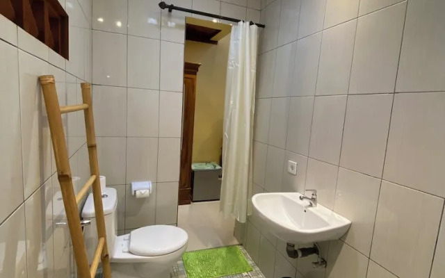 Bali Asli Guest House by EPS