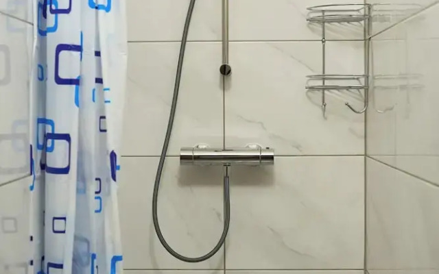 Tokyo Vibes Hostel with more privacy (Self Check in)