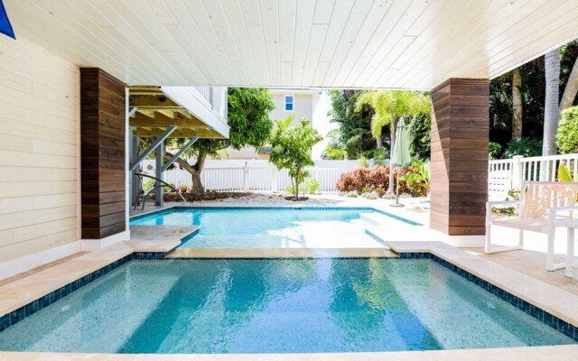 The Deckhouse by AMI Locals