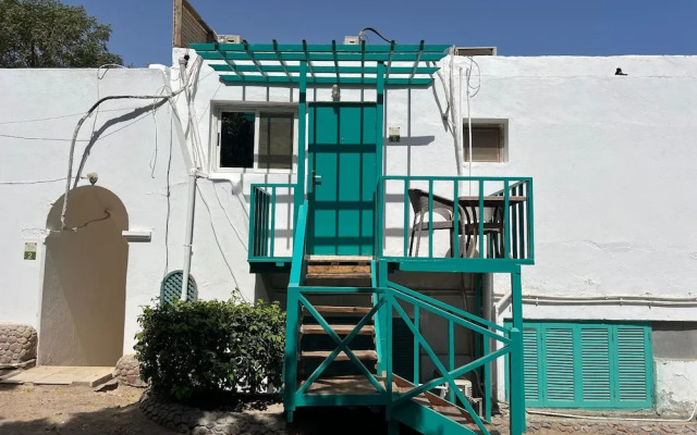 Lilly Rooms and Studios