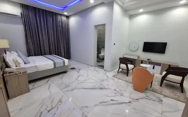 Circusse Suites and Apartments