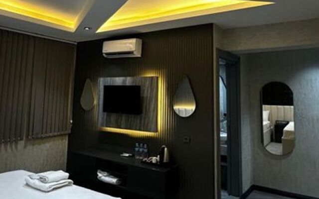 By Newton Otel