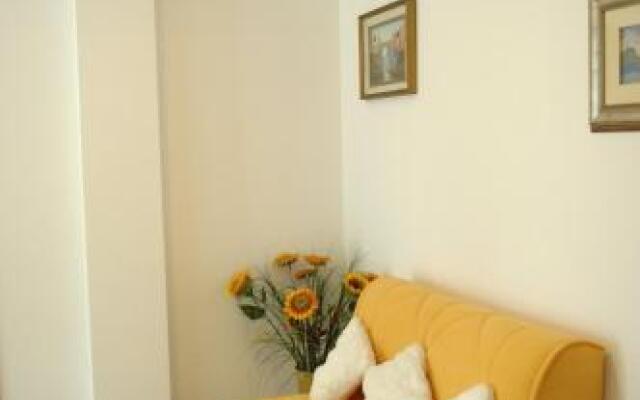 Residence Meeting