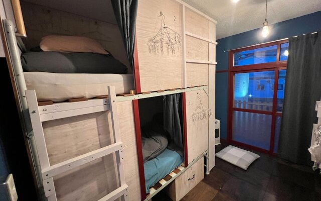 Guest House Ponkotan - Hostel