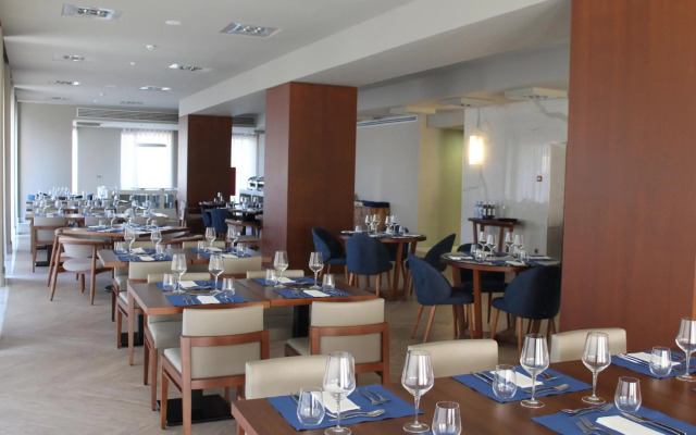 Melia Setubal