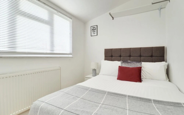 Skyvillion Home in Stevenage