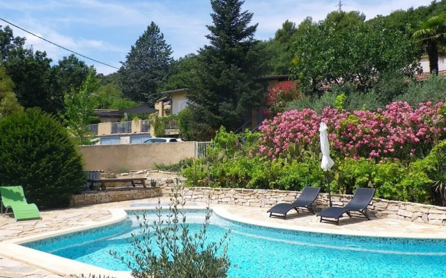 Le Mas Du Cadranier Chambre Dhôtes Forcalquier