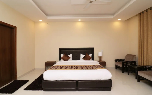 OYO 26911 Kcg Hotels