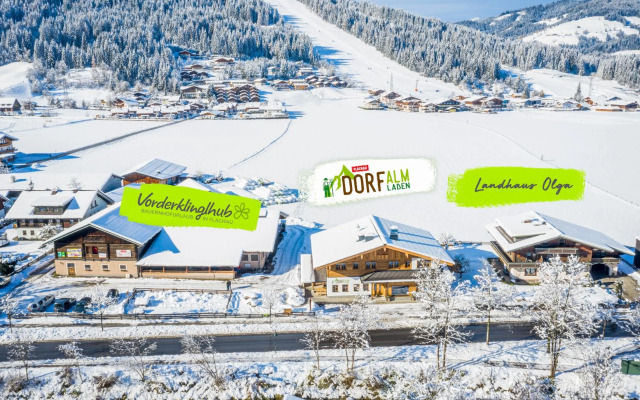 Bauernhof Vorderklinglhub &Landhaus Olga