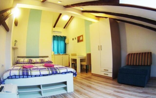 CroParadise Central Suites