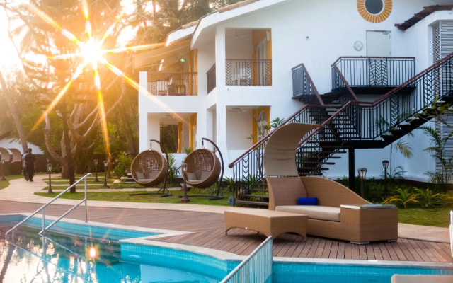 Acron Waterfront Resort
