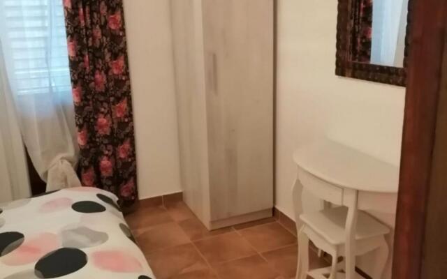 Villa Dean - 80m From the Beach - H