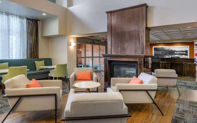 Hampton Inn & Suites by Hilton Edmonton/West