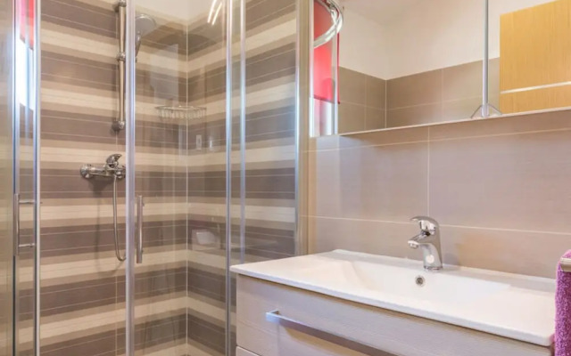 Villa Lena Comfortable Holiday Residence