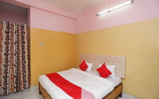 OYO 24845 Hotel Bhaba Lakshmi