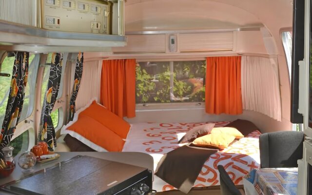 Caravane Airstream Américaine 1976