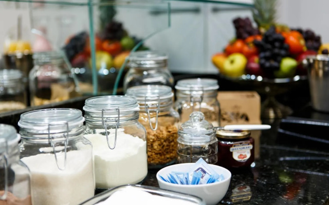 Dr. Marinho Apart Hotel