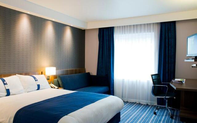 Holiday Inn Express Windsor, an IHG Hotel