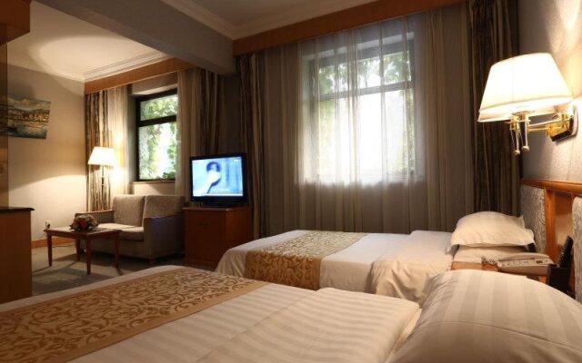 Beijing Dong Chang'an Hotel