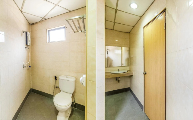 Super OYO 828 Comfort Hotel Shah Alam