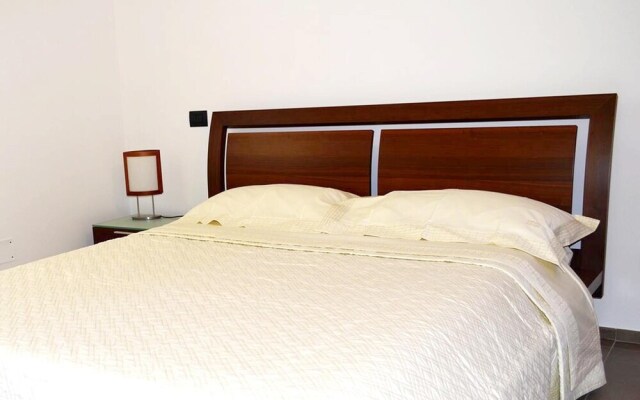 Apartment With 3 Bedrooms in Avellino, With Wonderful Mountain View, Shared Pool and Enclosed Garden