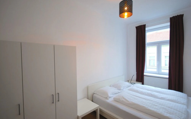 Bright and modern City Home