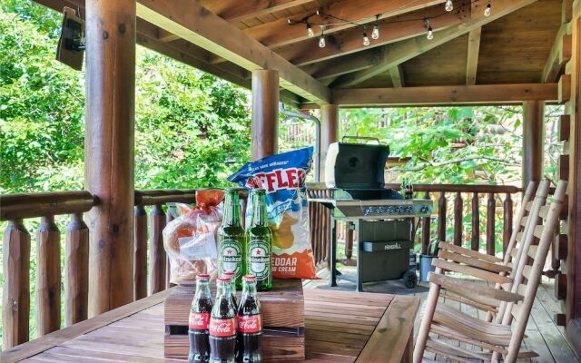 Timberwolf Vista w HotTub Pool View