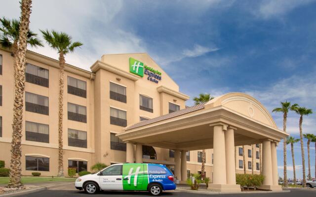 Holiday Inn Express & Suites Yuma by IHG
