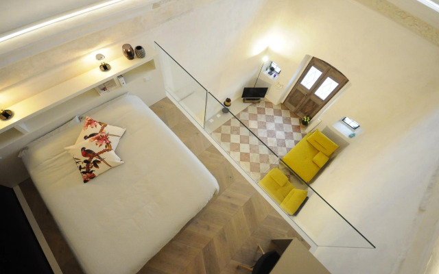 Holliday Charming Home