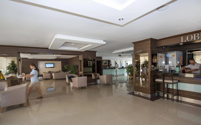 Курорт Crystal Aura Beach Resort & Spa – All Inclusive