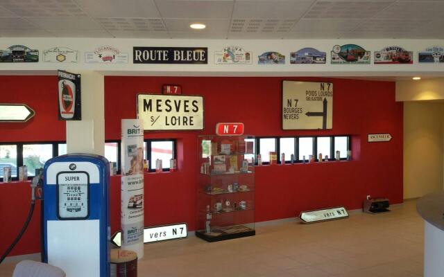 Brit Hotel Montargis