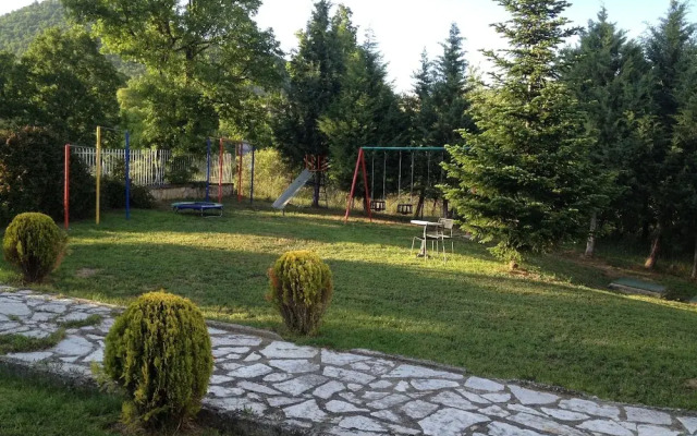 Guesthouse Vissinokipos