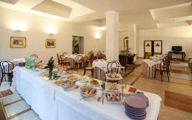 Hotel Victoria Maiorino