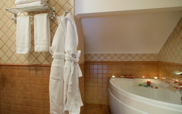 Premier Luxury Mountain Resort