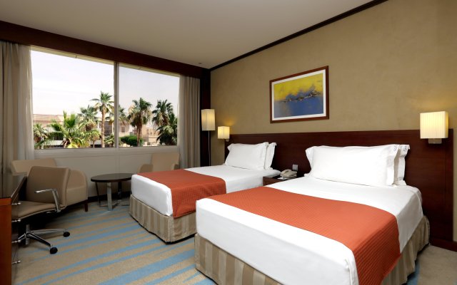 Holiday Inn Riyadh Izdihar, an IHG Hotel