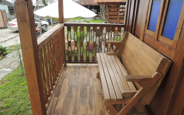 Singgasana Villa & Resto