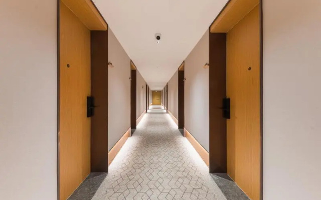 Ji Hotel Guangzhou Shayuan Metro Station